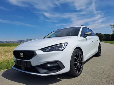 SEAT Leon 1.5 eTSI 150 FR DSG — Break hybride léger, 80 000 km, sans sinistre — côté
