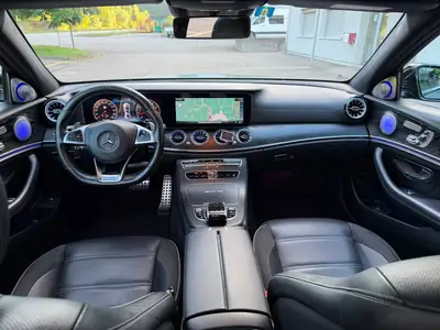 Mercedes-Benz E 63 S AMG 4matic+ — 612 ch de performance pure, sans accident — Armaturenbrett