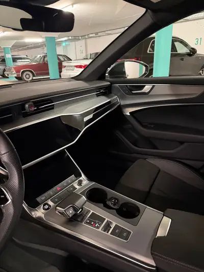 Audi A6 Avant 2.0 40 TDI S Line Quattro — Break dynamique, moteur efficient et 38000 km — détail