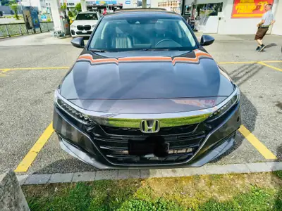 Honda Accord Touring 2.0 Turbo — Élégance et Performance réunies — Innenraum