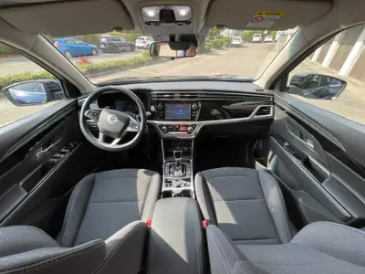 SsangYong Korando 1.6 CRDi — SUV compact diesel, 31 000 km seulement — dashboard