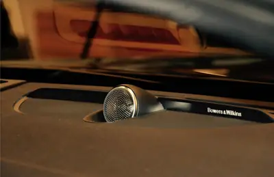 Volvo XC90 2.0 T8 Exclusive Dark — SUV hybride rechargeable 7 places, premier propriétaire — dettaglio