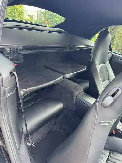 Porsche 911 Carrera 4 Cabriolet — 320 ch, boîte manuelle, 70'000 km — Miniature 11
