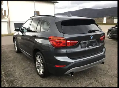 BMW X1 20i xDrive — SUV compact polyvalent, 148 000 km, sans accident — tableau de bord