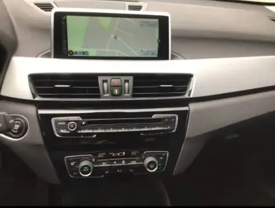 BMW X1 20i xDrive — SUV compact polyvalent, 148 000 km, sans accident — Miniature 8