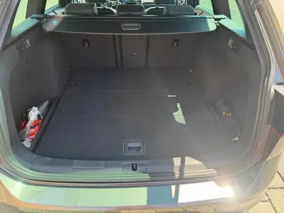 VW Golf Break 2.0 TDI GTD — Diesel performant, 8 pneus, coffre spacieux — tableau de bord
