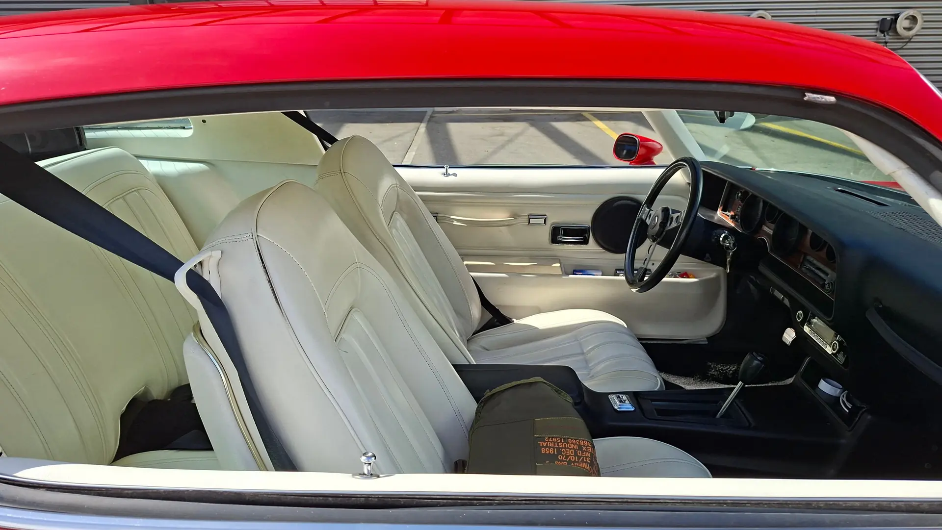 Pontiac Firebird 1977 occasion Reichenburg — 4