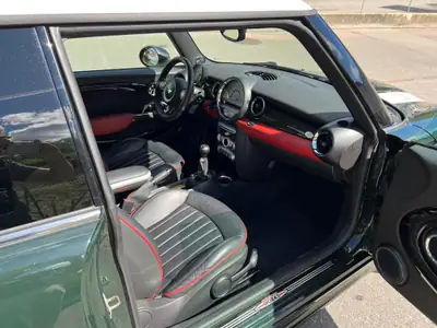 MINI Cooper S John Cooper Works 50 Championship — 211 ch, histoire sportive suisse — Armaturenbrett
