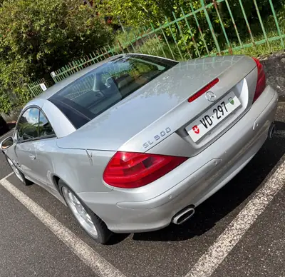 Mercedes-Benz SL 500 V8 — Roadster légendaire, 79 000 km, garantie sans sinistre — arrière