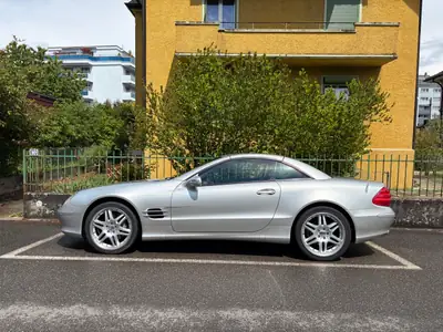 Mercedes-Benz SL 500 V8 — Roadster légendaire, 79 000 km, garantie sans sinistre — vue extérieure