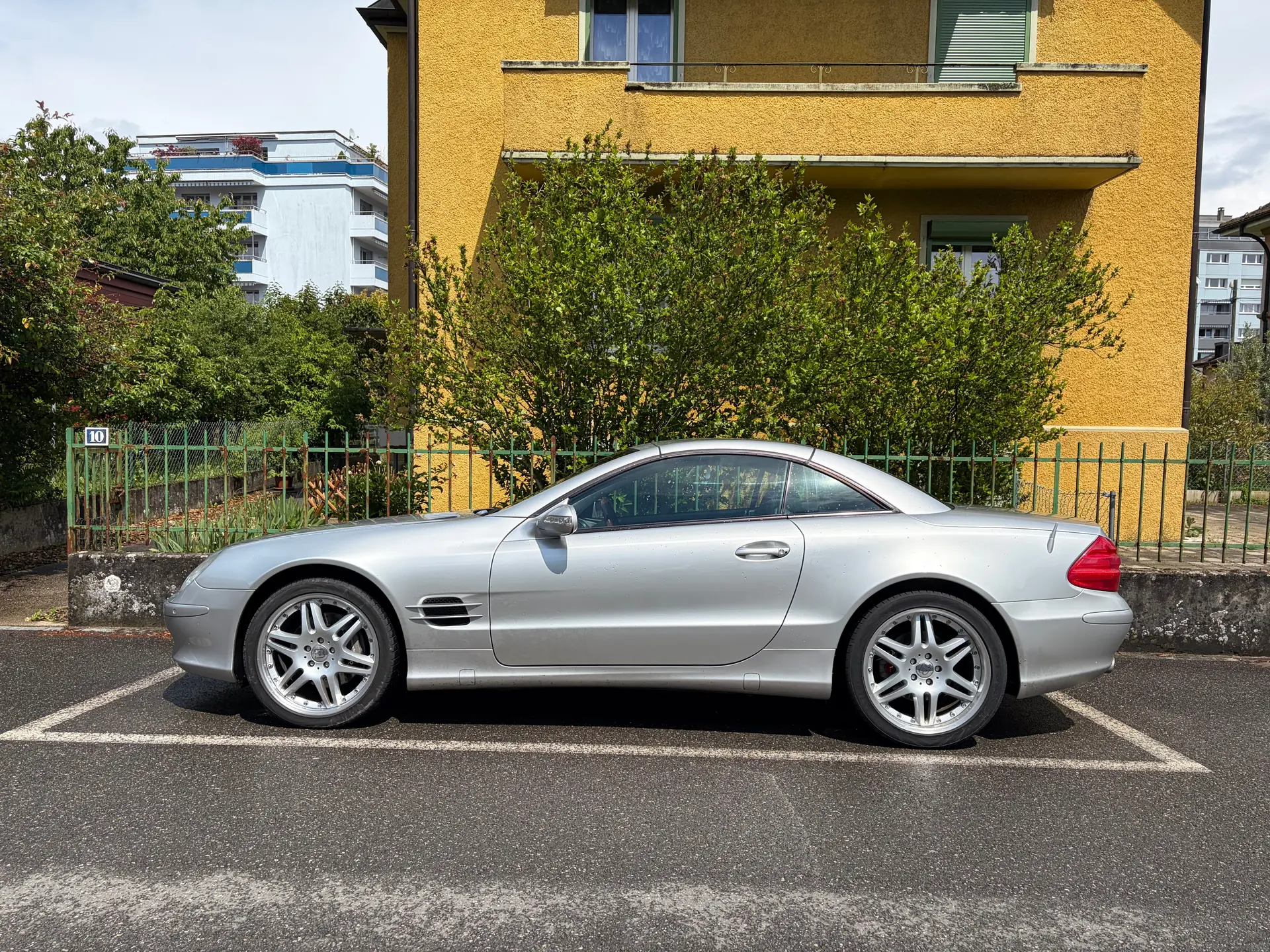 Mercedes-Benz Sl 500 2002 occasion Valeyres-sous-ursins — 1