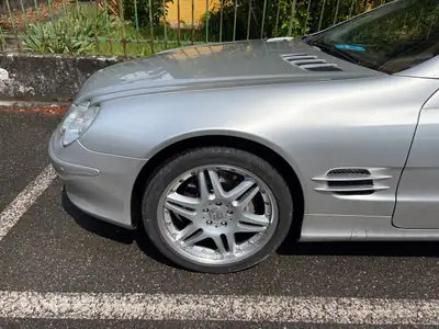 Mercedes-Benz SL 500 V8 — Roadster légendaire, 79 000 km, garantie sans sinistre — intérieur