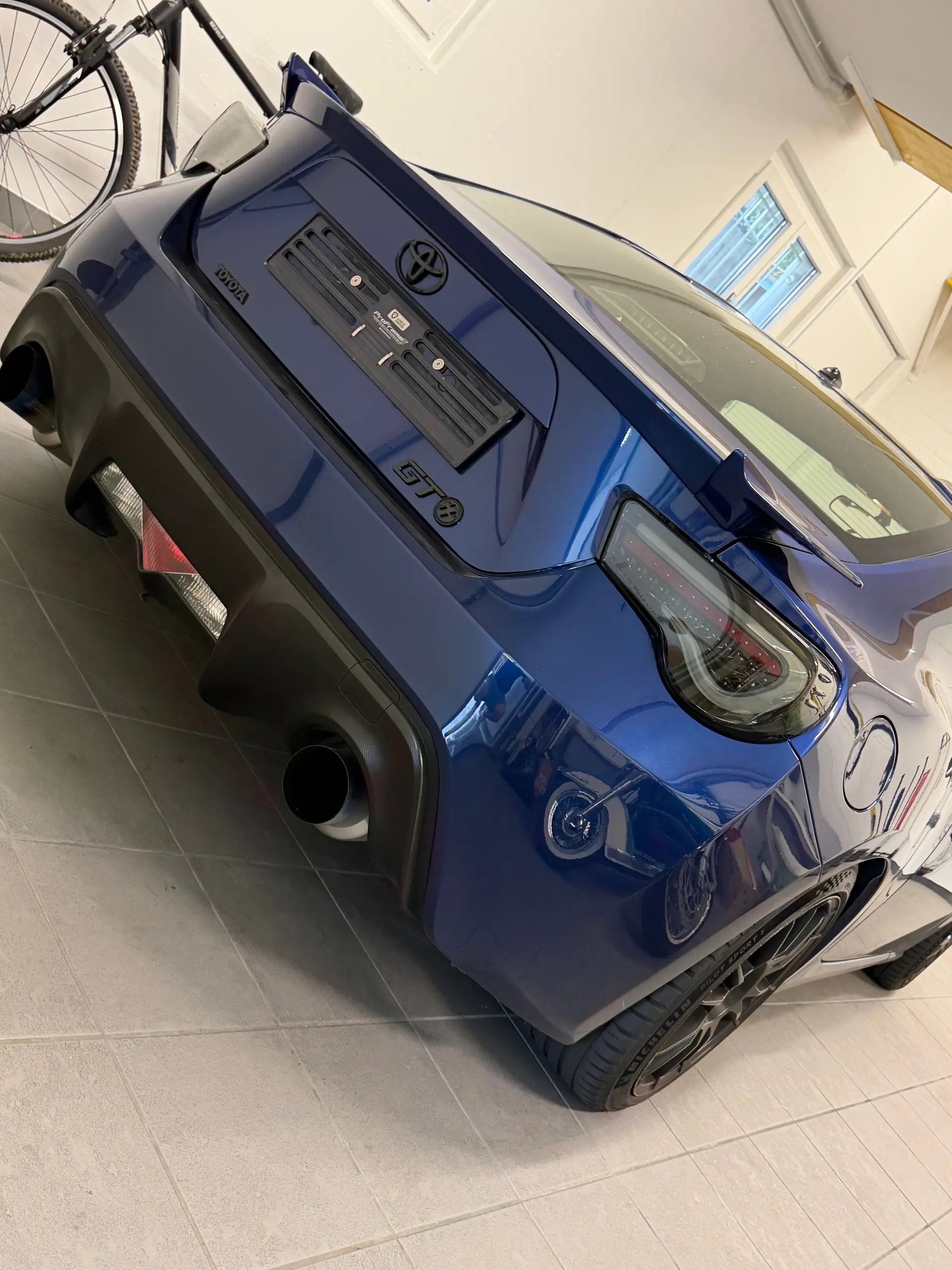 Toyota Gt86 2012 occasion Oberwil — 4