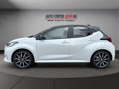 Toyota Yaris 1.5 GR Sport e-CVT — Citadine hybride neuve avec garantie 10 ans — vista posteriore