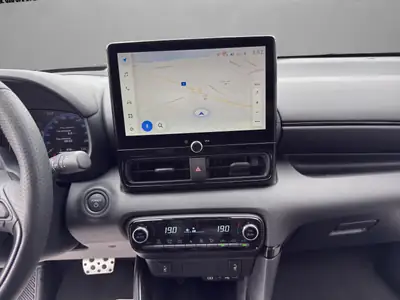 Toyota Yaris 1.5 GR Sport e-CVT — Citadine hybride neuve avec garantie 10 ans — Miniatura 15