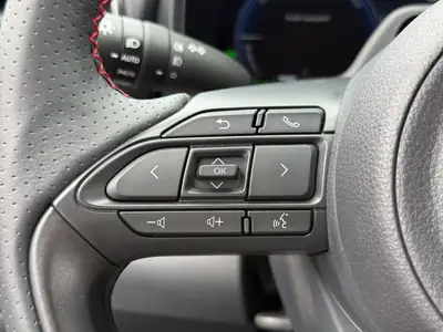 Toyota Yaris 1.5 GR Sport e-CVT — Citycar hybride neuf, technologie et garantie premium — Miniatura 21