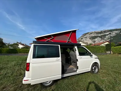 VW T6.1 2.0 TDI 204 Ocean Liberty — Van premium 4Motion, moteur puissant et polyvalent — Außenansicht