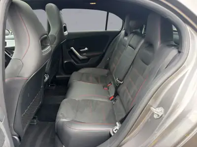 Mercedes-Benz Classe A 220 AMG Line — Berline sportive, transmission semi-automatique, 98'000 km — Miniatura 10