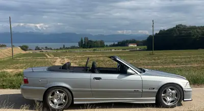 BMW M3 E36 Cabrio — Légende sportive manuelle, état exceptionnel et expertisée — Seitenansicht