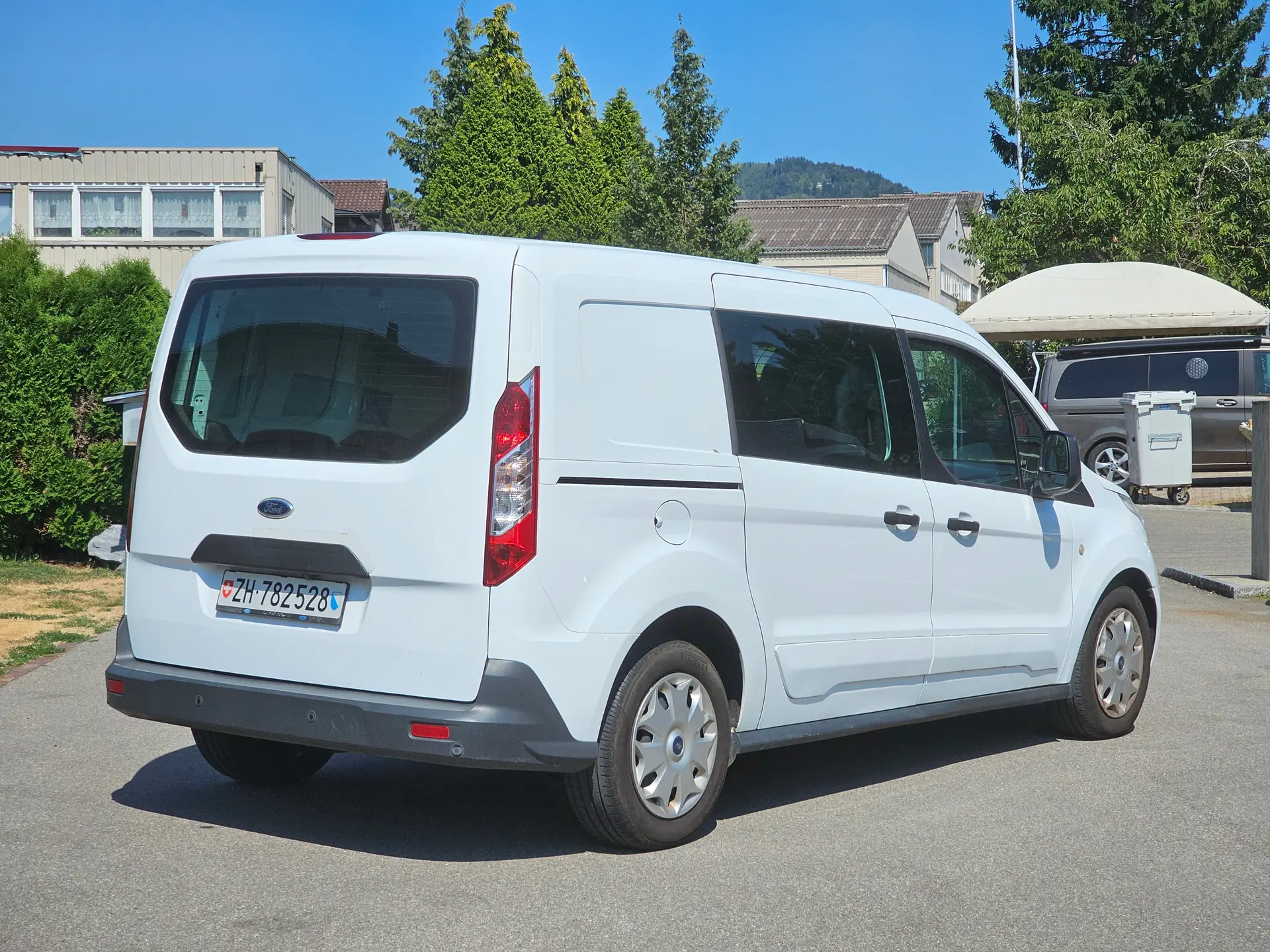 Ford Transit Connect 2015 occasion Wetzikon — 3