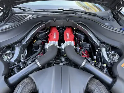 Ferrari Roma 3.9 V8 T — Coupé sport italien 620 ch, 7700 km seulement — Miniatur 12