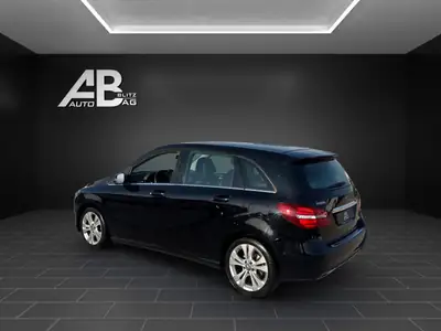 Mercedes-Benz B 180 CDI Urban — Monospace diesel économique, révision complète incluse — Heckansicht