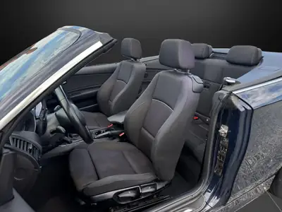 BMW 118i Cabrio Steptronic — Décapotable élégante, moteur moderne et transmission automatique — Miniatura 7