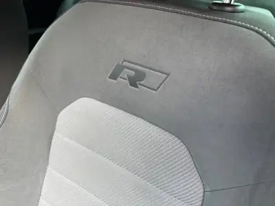 VW Golf 1.2 TSI Lounge R-Line — Compacte fiable, entretien à jour, 138 000 km — Miniatur 11
