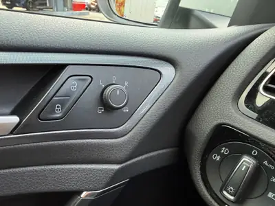 VW Golf 1.2 TSI Lounge R-Line — Compacte fiable, entretien à jour, 138 000 km — Miniatur 18