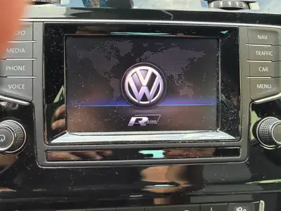 VW Golf 1.2 TSI Lounge R-Line — Compacte fiable, entretien à jour, 138 000 km — Miniatur 22