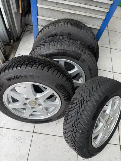 VW Golf 1.2 TSI Lounge R-Line — Compacte fiable, entretien à jour, 138 000 km — Miniatur 25
