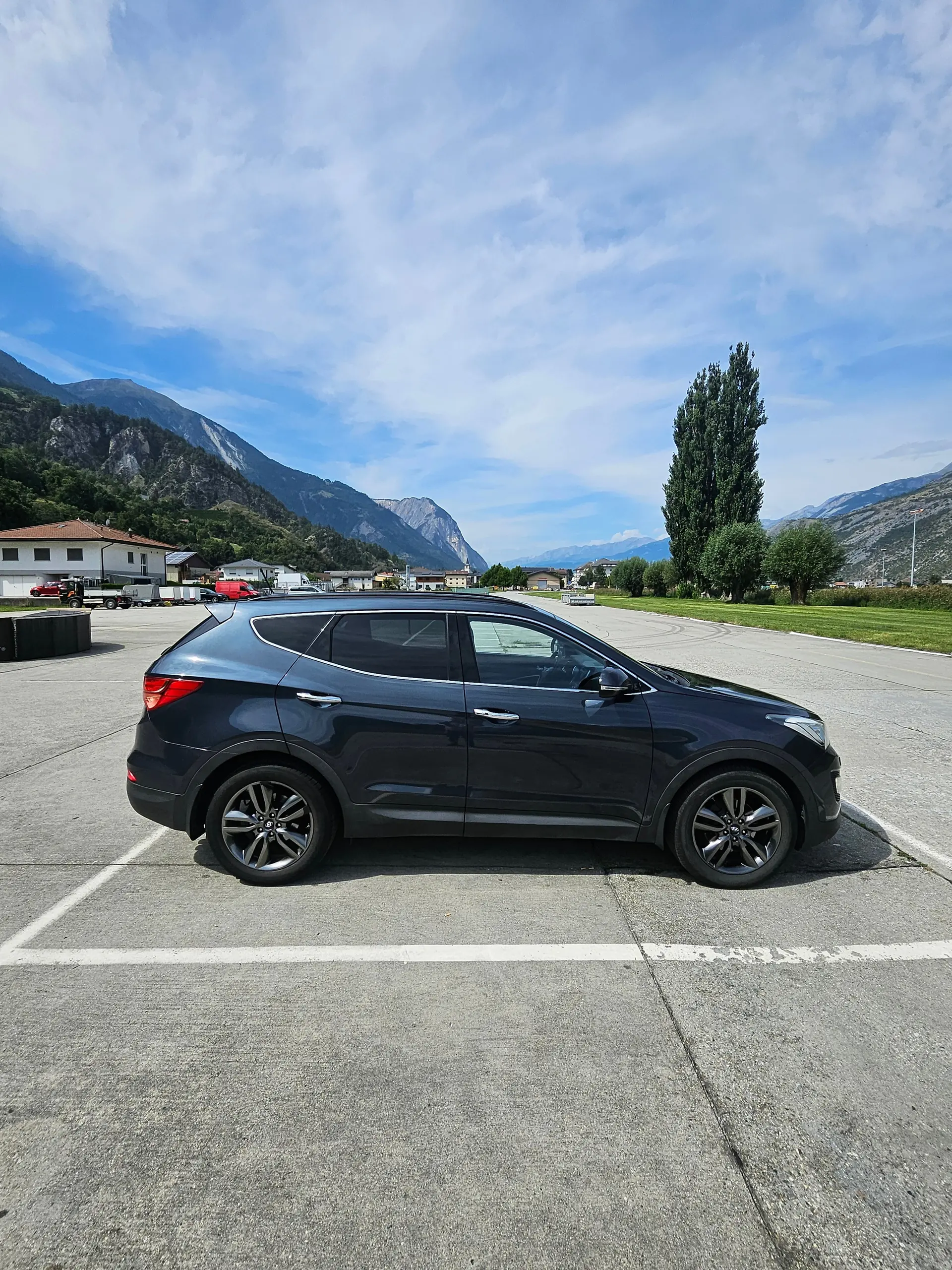Hyundai Santa Fe 2015 occasion Leuk Stadt — 2