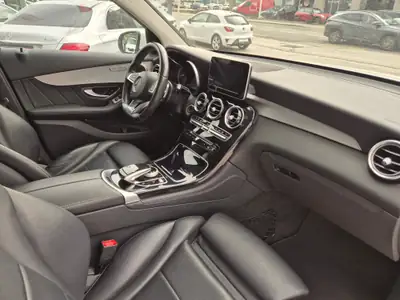 Mercedes-Benz GLC 250 d AMG Line — SUV premium diesel 4Matic, 103'000 km — Miniature 17