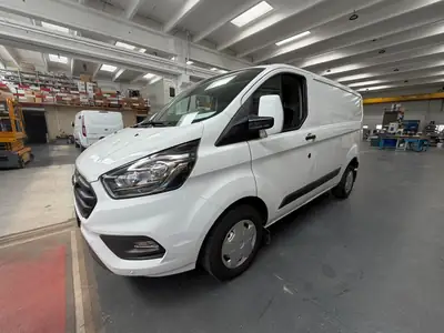 Ford Transit Custom 2.0 TDCi 130 — Utilitaire fiable, 43 000 km seulement — side view