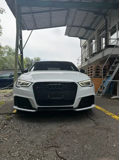 Audi RS3 2.5 T FSI Quattro — Berline sportive 367 ch, faible kilométrage — Heckansicht