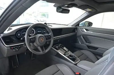 Porsche 911 Turbo S PDK — Superbe coupé haute performance, 9'900 km seulement — Miniatur 13