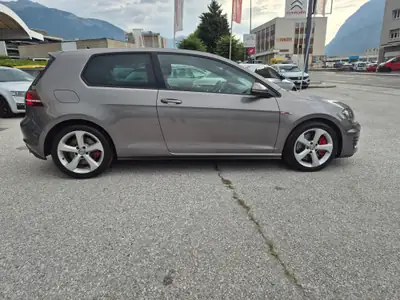 VW Golf 2.0 TSI GTI Performance DSG — Sportive affirmée, 230 ch dynamiques — Miniatura 9
