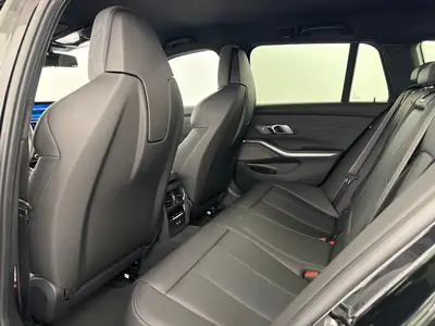 BMW M3 Touring xDrive Competition M 2025 — 530 ch, break haute performance, garantie constructeur — détail