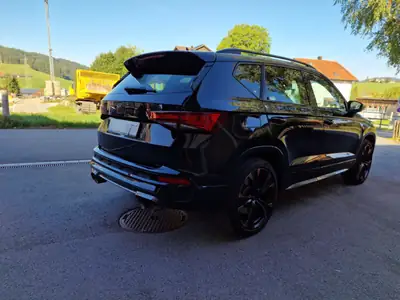 CUPRA Ateca 2.0 TSI 300 PS 4Drive — SUV sportif avec échappement AKRAPOVIČ et toit panoramique — dettaglio