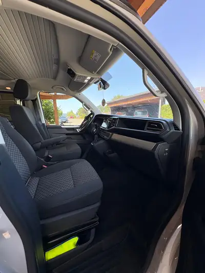 VW T6.1 Beach Liberty Spirit — Monospace diesel performant, 120'000 km, transmission DSG — Miniatur 10