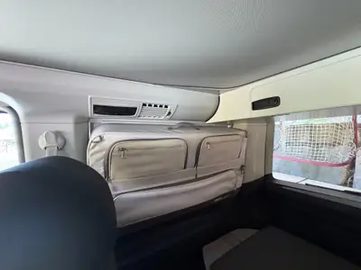 VW T6.1 Beach Liberty Spirit — Monospace diesel performant, 120'000 km, transmission DSG — Miniatur 12