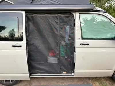 VW T6.1 Beach Liberty Spirit — Monospace diesel performant, 120'000 km, transmission DSG — Miniatur 16