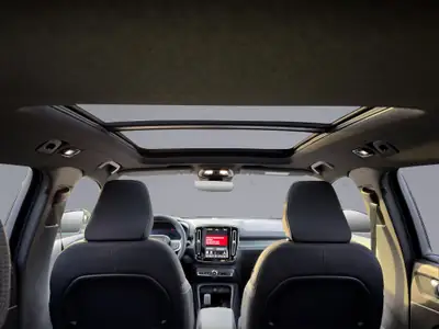 Volvo EX40 Extended Ultra — SUV électrique 252 ch, seulement 8000 km — Miniatur 11