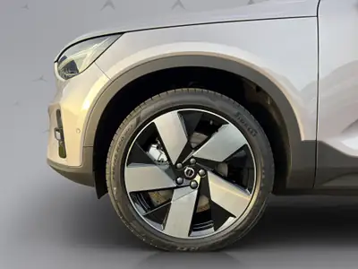 Volvo EX40 Extended Ultra — SUV électrique 252 ch, seulement 8000 km — Miniatur 20