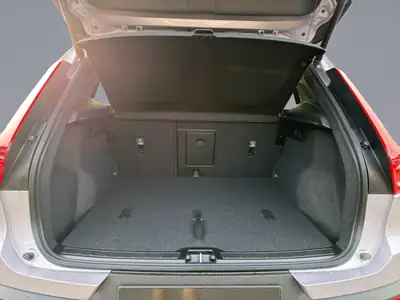 Volvo EX40 Extended Ultra — SUV électrique 252 ch, seulement 8000 km — Miniatur 19