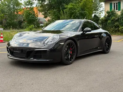 Porsche 911 Carrera 4 GTS PDK — Coupé haute performance, garantie Porsche Approved — vue extérieure