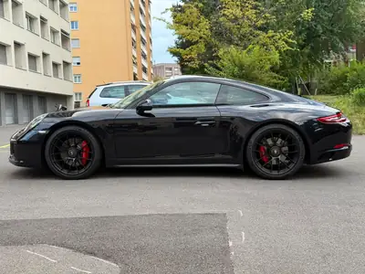 Porsche 911 Carrera 4 GTS PDK — Coupé haute performance, garantie Porsche Approved — arrière