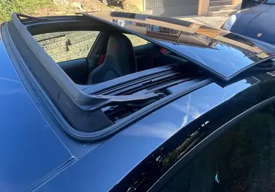 Porsche 911 Carrera 4 GTS PDK — Coupé haute performance, garantie Porsche Approved — Miniature 13