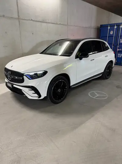 Mercedes-Benz GLC 300 e AMG Line 4matic — Hybride rechargeable haute performance, 13'000 km — vue extérieure