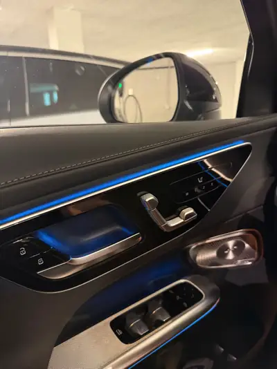 Mercedes-Benz GLC 300 e AMG Line 4matic — Hybride rechargeable haute performance, 13'000 km — Miniature 8